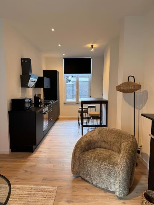 Urbanchic Appartement Cosy 1B Льєж Екстер'єр фото