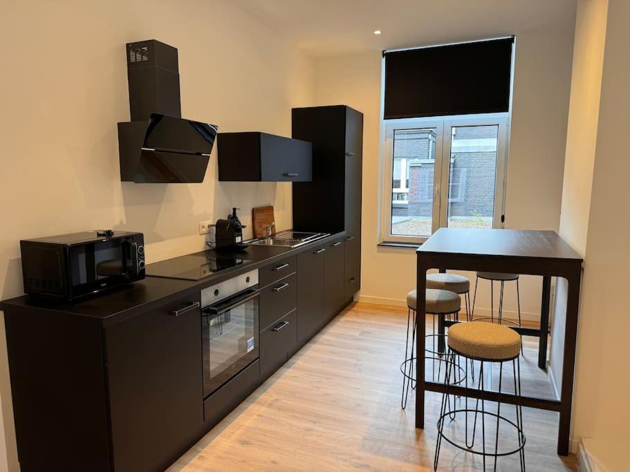 Urbanchic Appartement Cosy 1B Льєж Екстер'єр фото