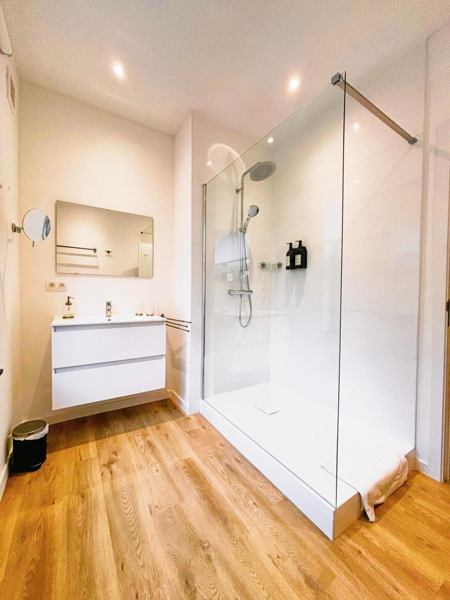 Urbanchic Appartement Cosy 1B Льєж Екстер'єр фото