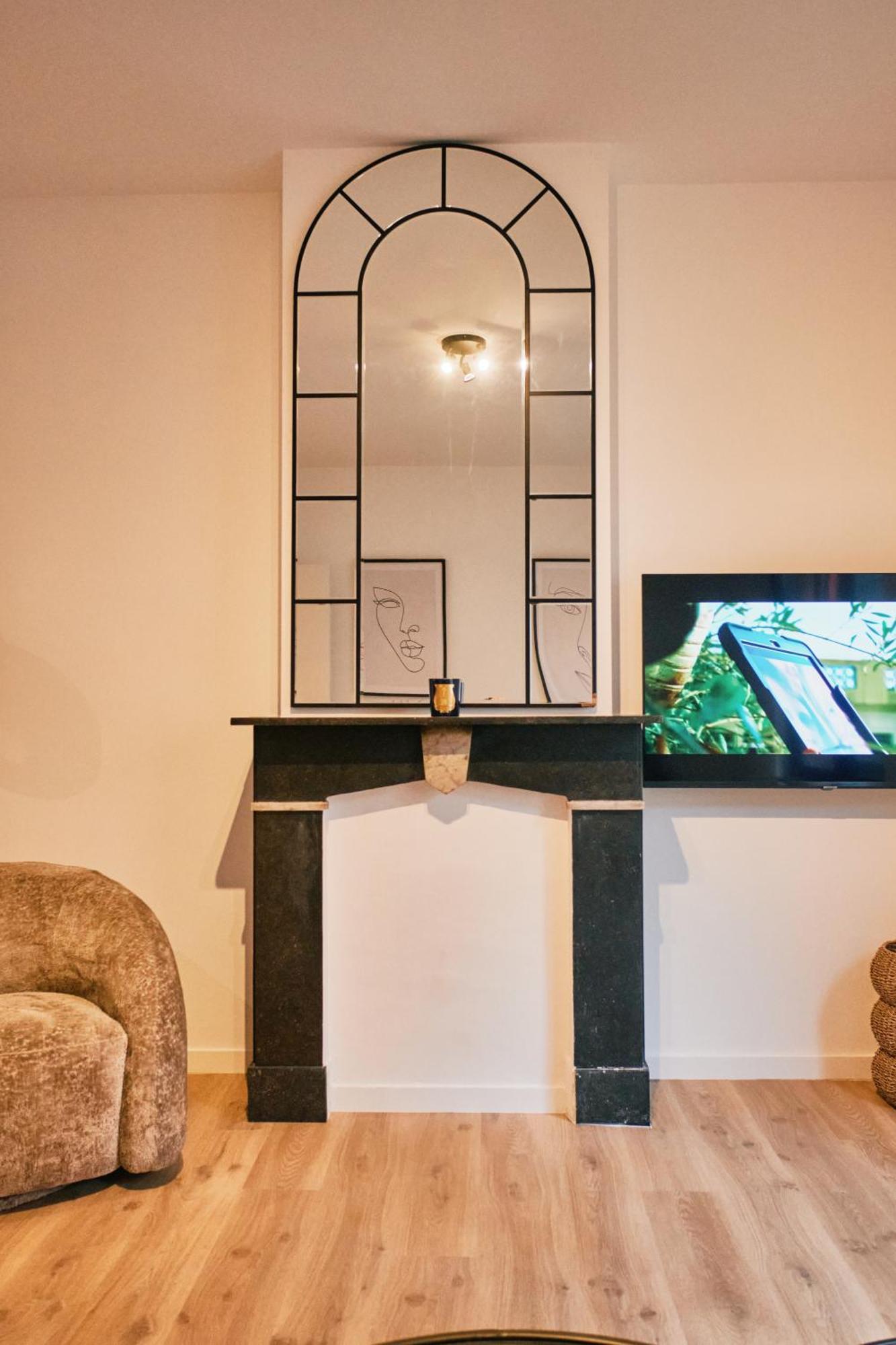 Urbanchic Appartement Cosy 1B Льєж Екстер'єр фото